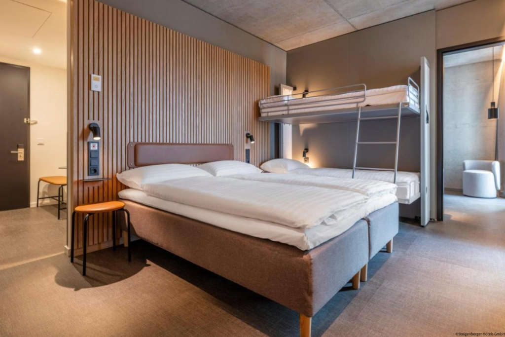 175 Hotel rooms 1 Resize image project 92